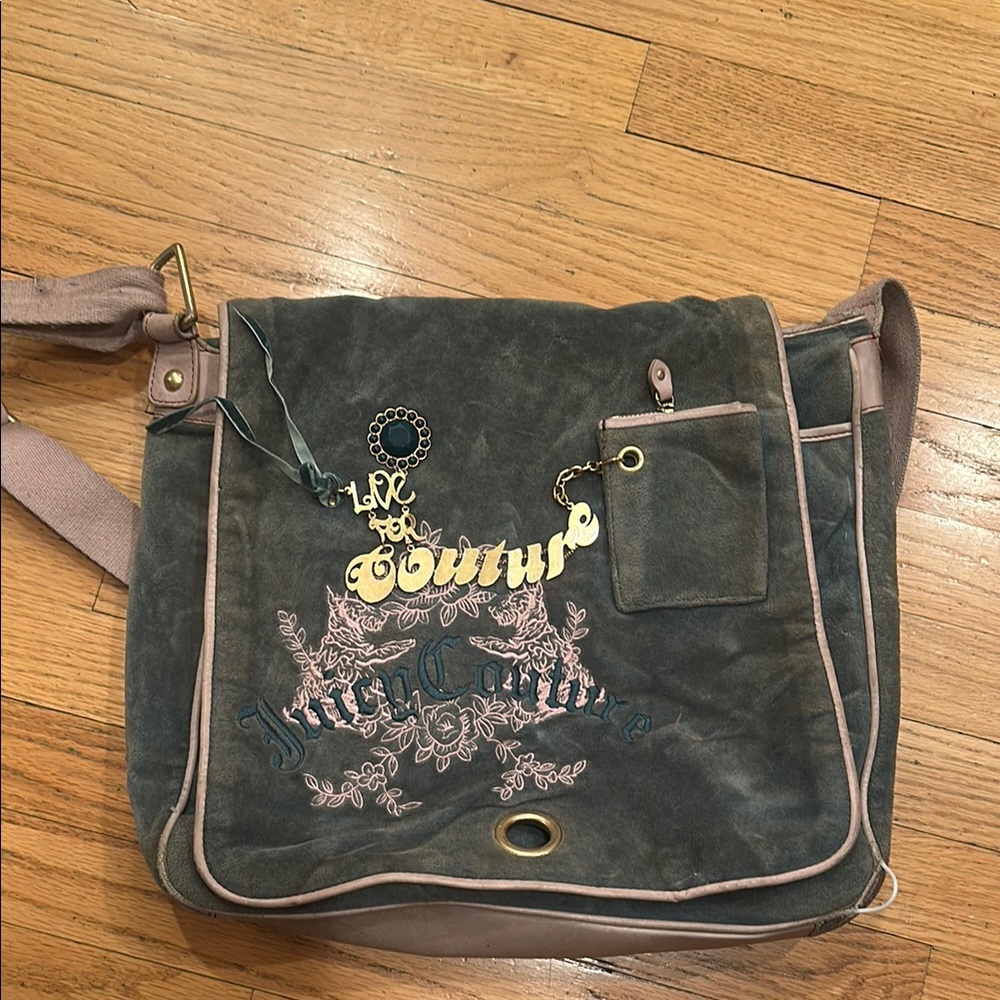 Authentic retro Juicy Couture green velvet bag